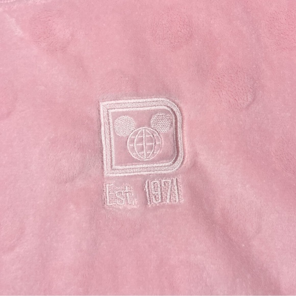 Disney Parks Walt Disney World Piglet Pink Fuzzy Spirit Jersey 2022 size Large - Picture 6 of 9